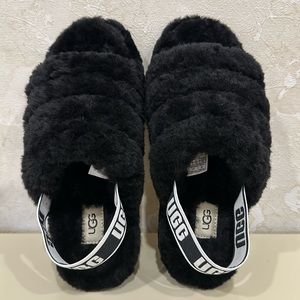 UGG Women’s Fluff Yeah Slide